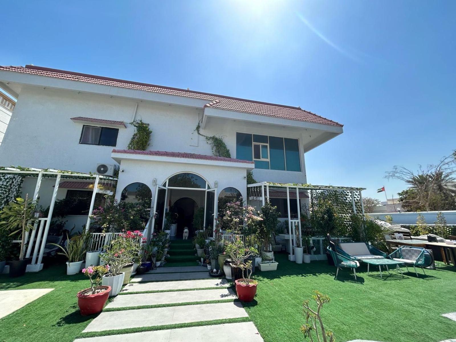 Cozy And Vibrant In Al Wasl #5 * Dubai